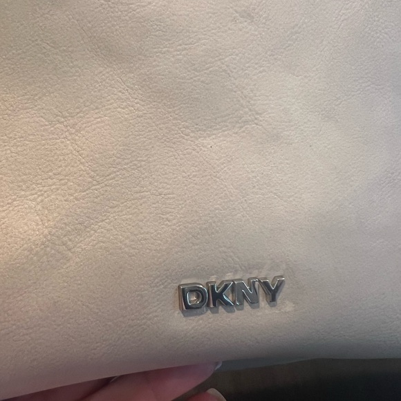 NWT DKNY Paula Tote Bag - Picture 6 of 8